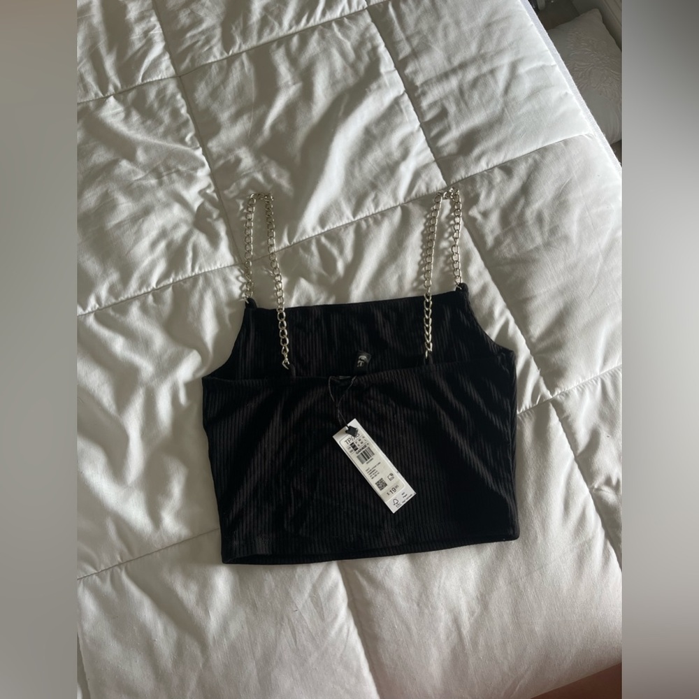 garage black cropped tank - Picture 2 of 2